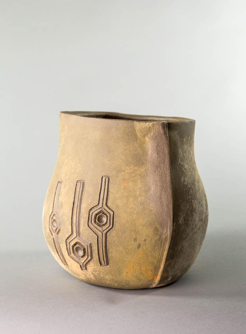 #702P - Cosanti Ceramic Pot