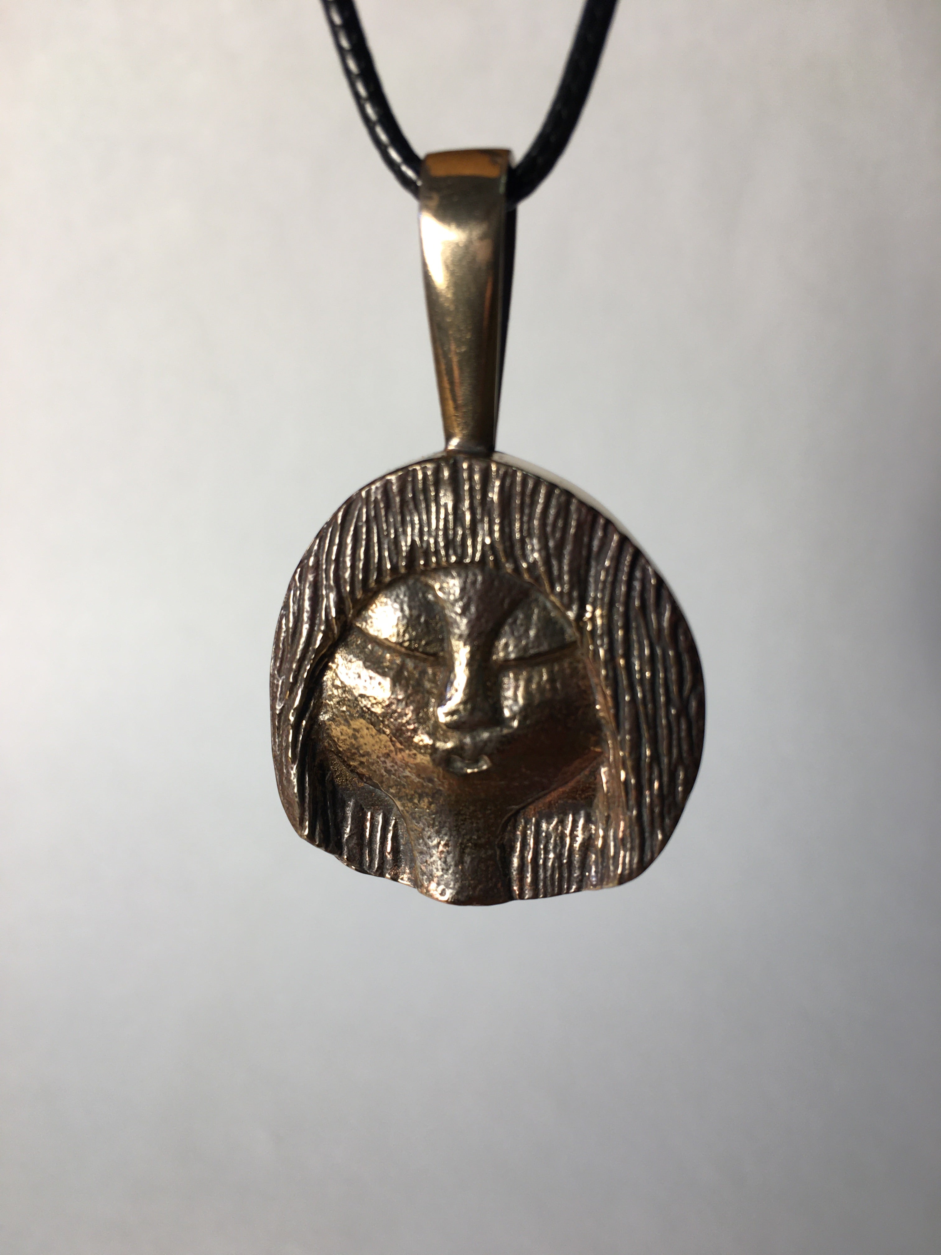 Paggetto Pendant - Cosanti Originals