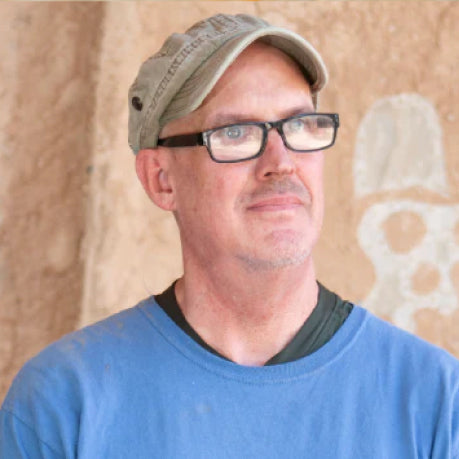 cosanti-square-Chris-Hardy.jpg__PID:f81d0dbc-3c62-4ce2-92b5-0f8c8e2e0649